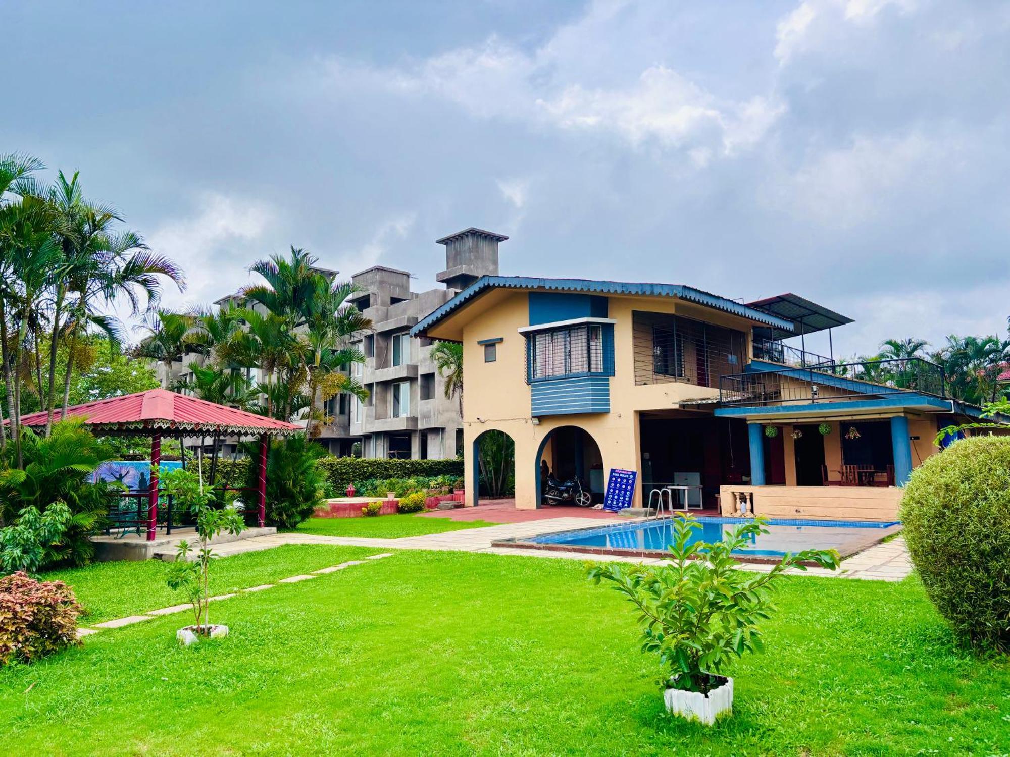 Bailey'S Castle Villa Lonavala Esterno foto