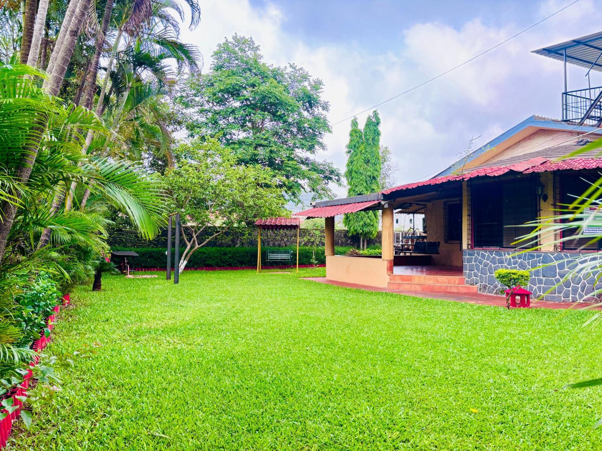 Bailey'S Castle Villa Lonavala Esterno foto